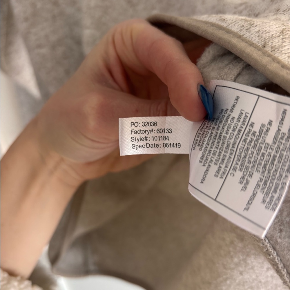 Antigua Boston Bruins Quarter Zip Pullover Men’s L Beige Gray NHL Athleisure - Picture 8 of 9